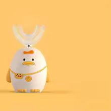 Cloud the Lamb — Soft White BrushBuddy handle